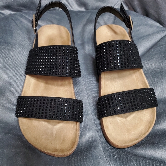 Aldo Girls Sandals - Picture 3 of 5